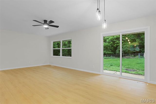 1910 Catlin Drive, Barnhart, MO 63012