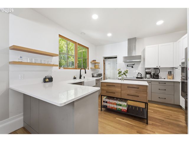 5616 Ne GARFIELD Ave, Portland, OR 97211