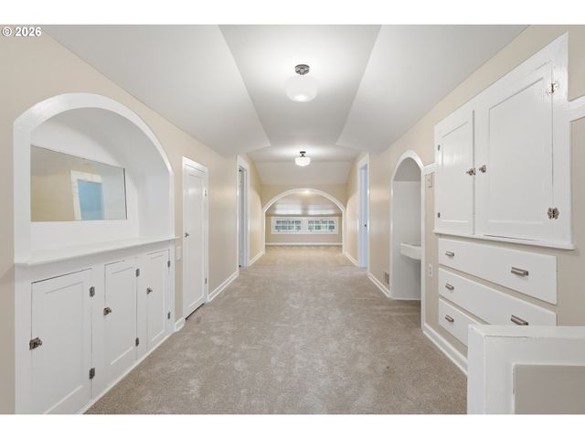 5616 Ne GARFIELD Ave, Portland, OR 97211