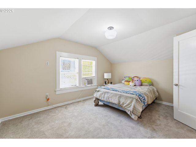 5616 Ne GARFIELD Ave, Portland, OR 97211