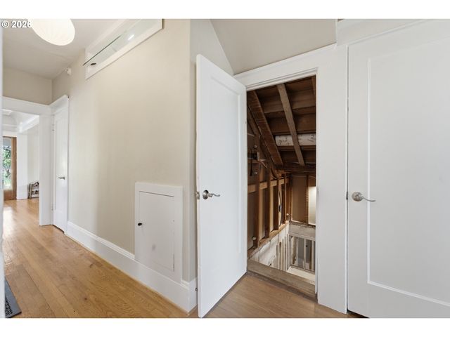 5616 Ne GARFIELD Ave, Portland, OR 97211