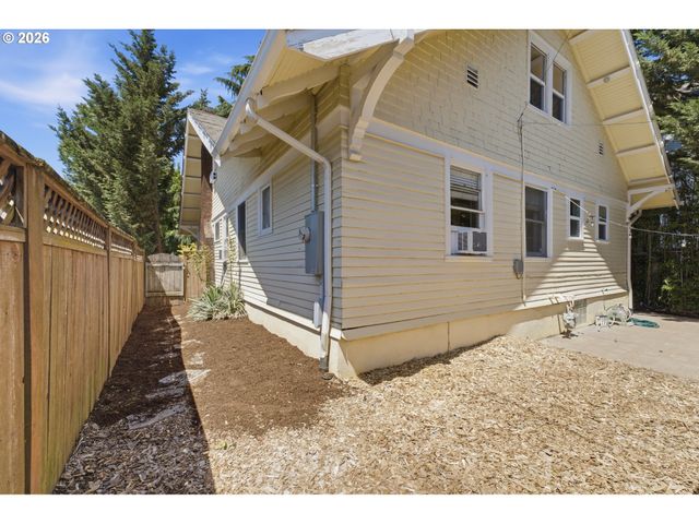5616 Ne GARFIELD Ave, Portland, OR 97211