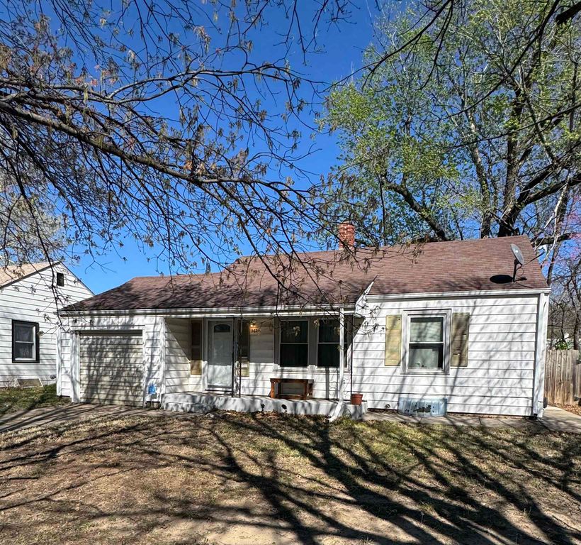 2620 S SANTA FE, Wichita, KS 67216