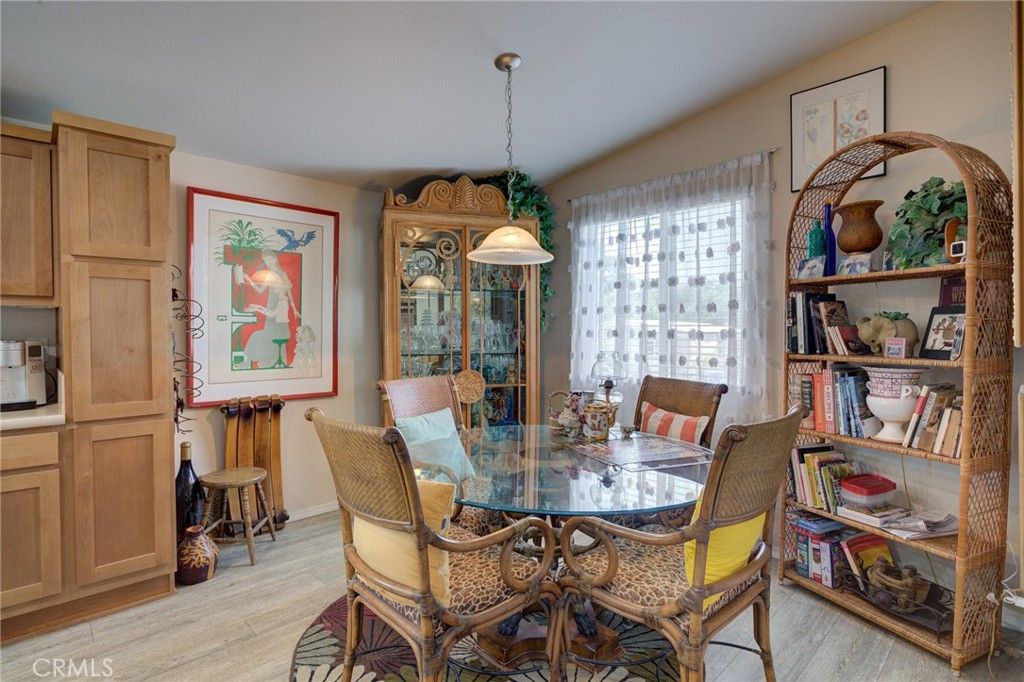 Image 10 of property listing at 765 Mesa View Drive 170, Arroyo Grande, CA 93420