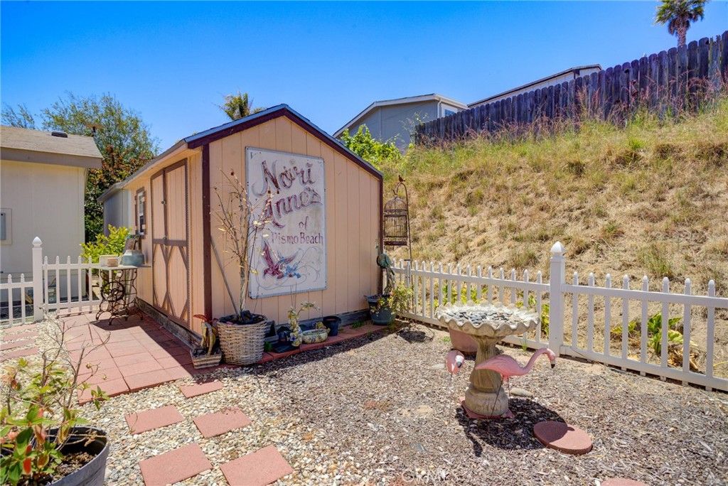 Image 19 of property listing at 765 Mesa View Drive 170, Arroyo Grande, CA 93420