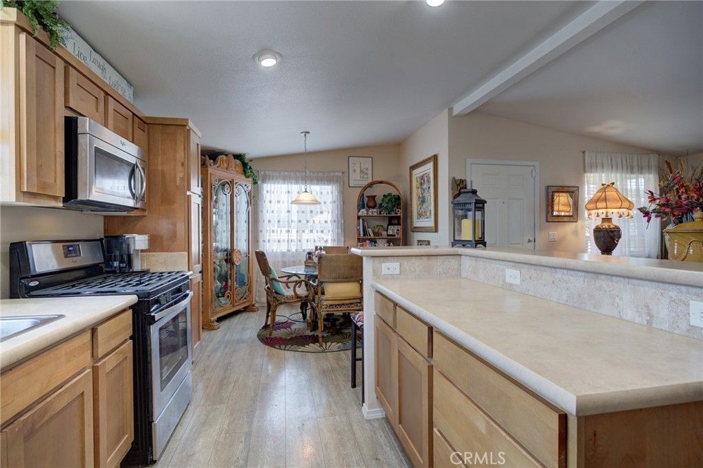 Image 9 of property listing at 765 Mesa View Drive 170, Arroyo Grande, CA 93420