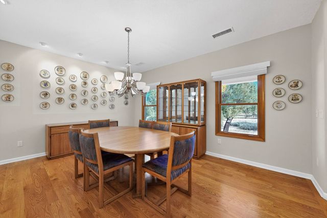 33 Western Trail, Tijeras, NM 87059