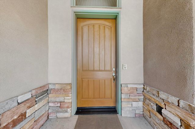 33 Western Trail, Tijeras, NM 87059