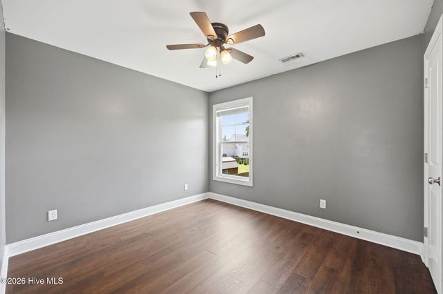91 W Conolly Court, Hampstead, NC 28443