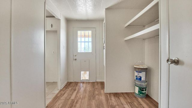 39805 N NEW RIVER Road, Phoenix, AZ 85086