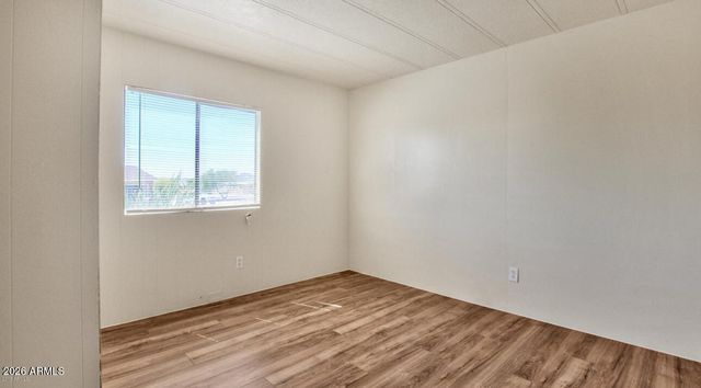 39805 N NEW RIVER Road, Phoenix, AZ 85086