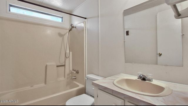 39805 N NEW RIVER Road, Phoenix, AZ 85086