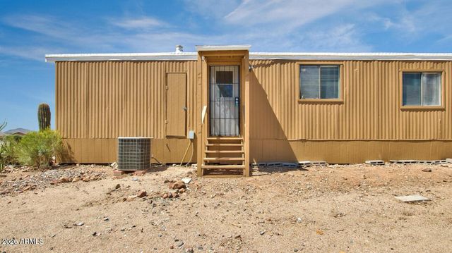 39805 N NEW RIVER Road, Phoenix, AZ 85086