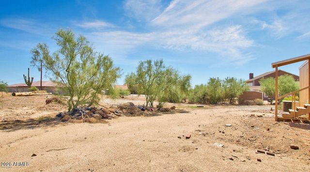 39805 N NEW RIVER Road, Phoenix, AZ 85086
