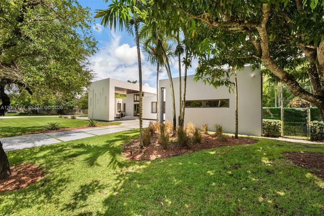 15315 SW 84th Avenue, Palmetto Bay, FL 33157