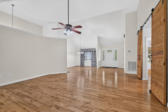 226 Bailey Farm Drive, Mineral Bluff, GA 30559