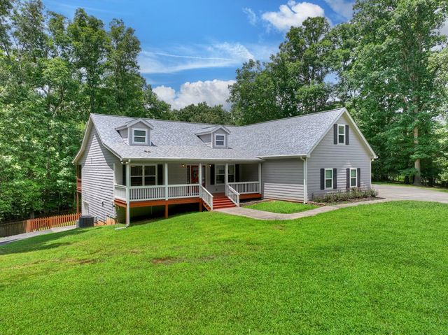 226 Bailey Farm Drive, Mineral Bluff, GA 30559