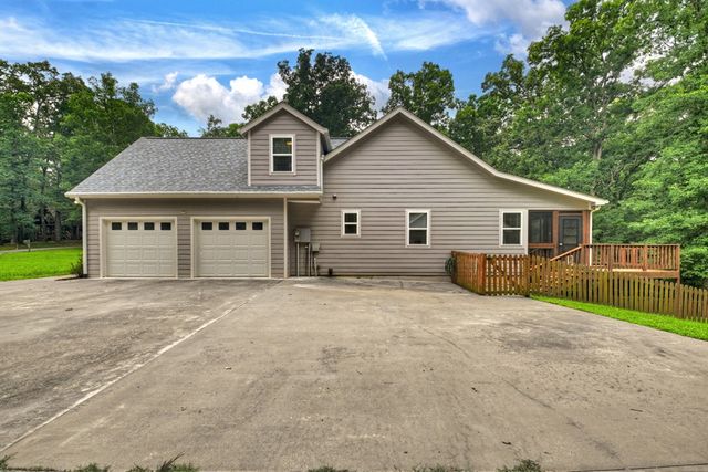 226 Bailey Farm Drive, Mineral Bluff, GA 30559