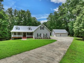 226 Bailey Farm Drive, Mineral Bluff, GA 30559