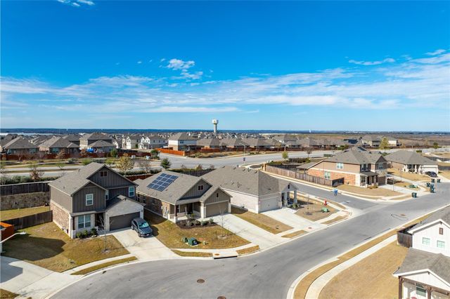 118 Grace Lilly DR, Buda, TX 78610