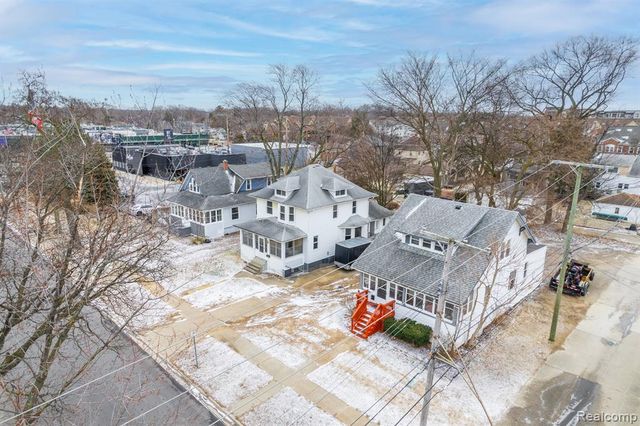 201 W Parent Avenue, Royal Oak, MI 48067