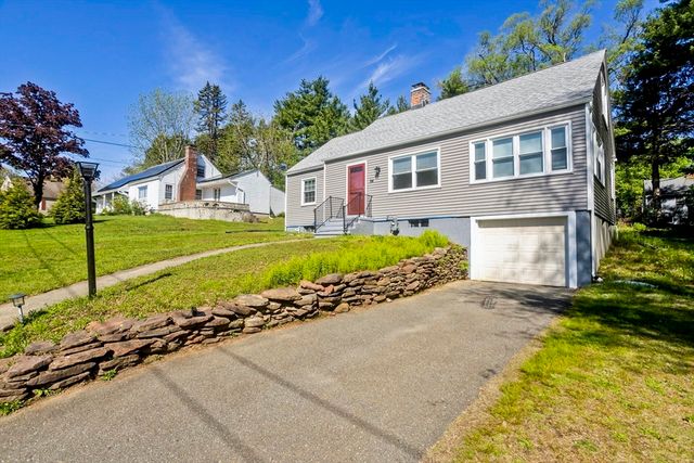 94 Porter Rd, East Longmeadow, MA 01028