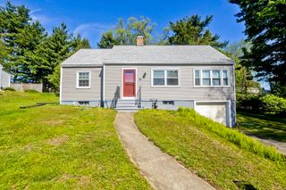 94 Porter Rd, East Longmeadow, MA 01028