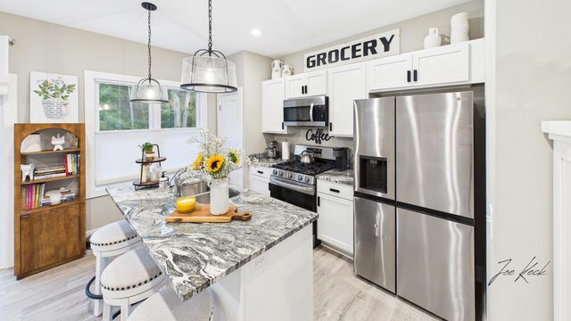 7230 Atwater Drive, Norton Shores City, MI 49456