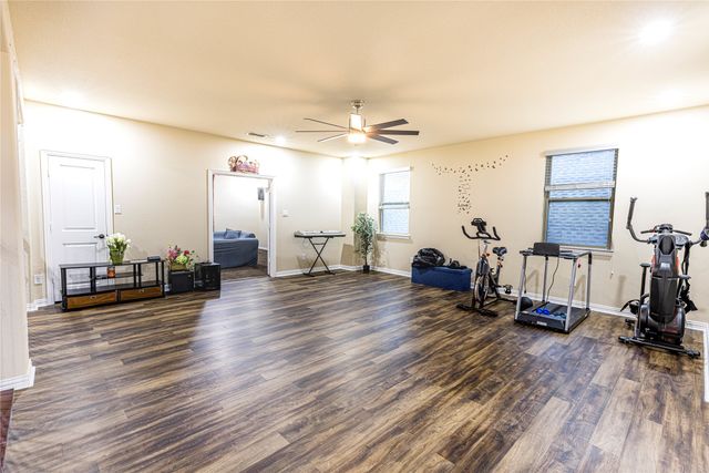 2404 Fountain Drive, Irving, TX 75063