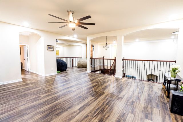2404 Fountain Drive, Irving, TX 75063
