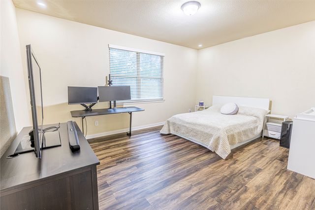 2404 Fountain Drive, Irving, TX 75063