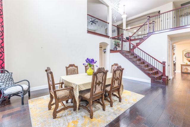 2404 Fountain Drive, Irving, TX 75063