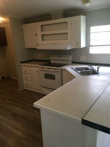 102 Nina Circle, Anderson, SC 29626