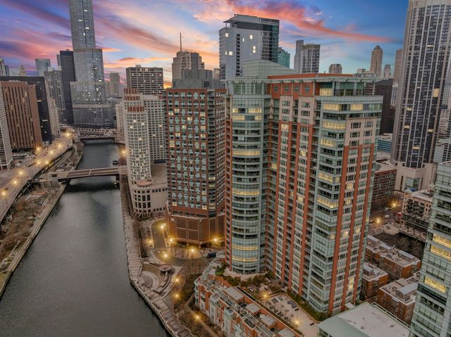 415 E North Water Street 1003, Chicago, IL 60611