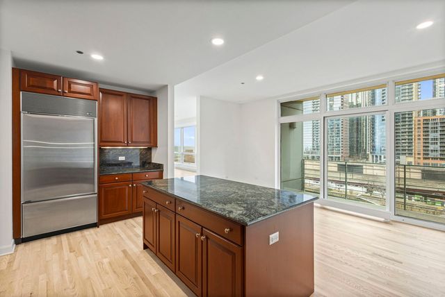 415 E North Water Street 1003, Chicago, IL 60611