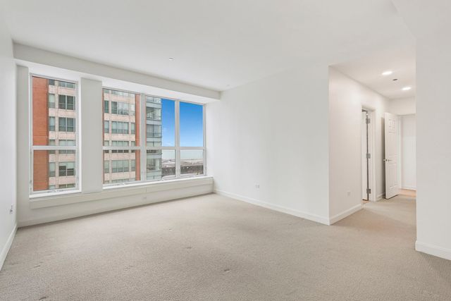 415 E North Water Street 1003, Chicago, IL 60611