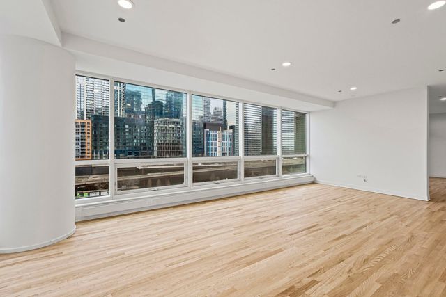 415 E North Water Street 1003, Chicago, IL 60611