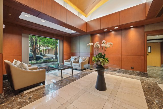 415 E North Water Street 1003, Chicago, IL 60611