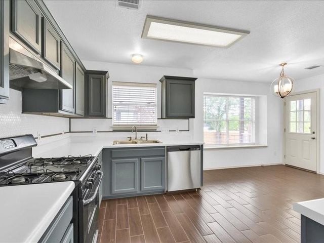 1713 Barilla Mountain TRL, Round Rock, TX 78664