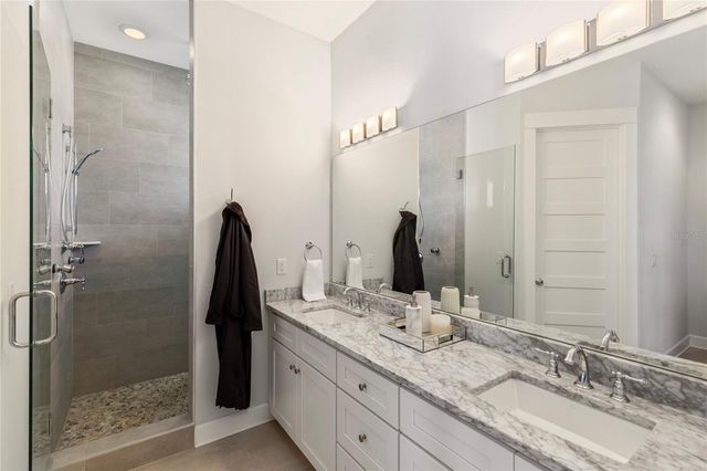 502 W OSBORNE AVENUE, Tampa, FL 33603