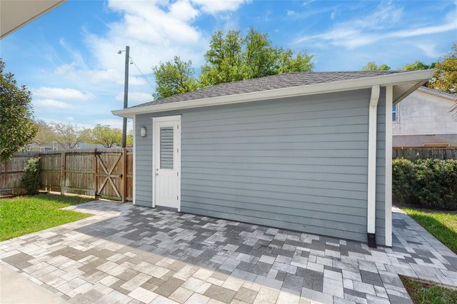 502 W OSBORNE AVENUE, Tampa, FL 33603