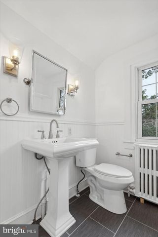 232 FORREST AVE, Narberth, PA 19072