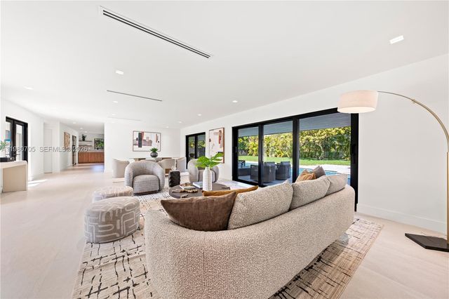 14323 SW 80th Ave, Palmetto Bay, FL 33158