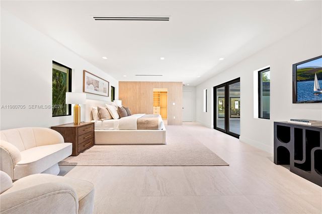 14323 SW 80th Ave, Palmetto Bay, FL 33158