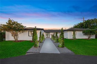 14323 SW 80th Ave, Palmetto Bay, FL 33158