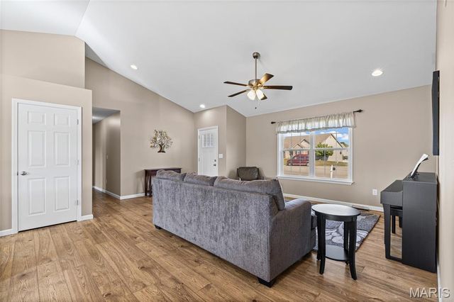 866 Pebble Beach Court, Union, MO 63084