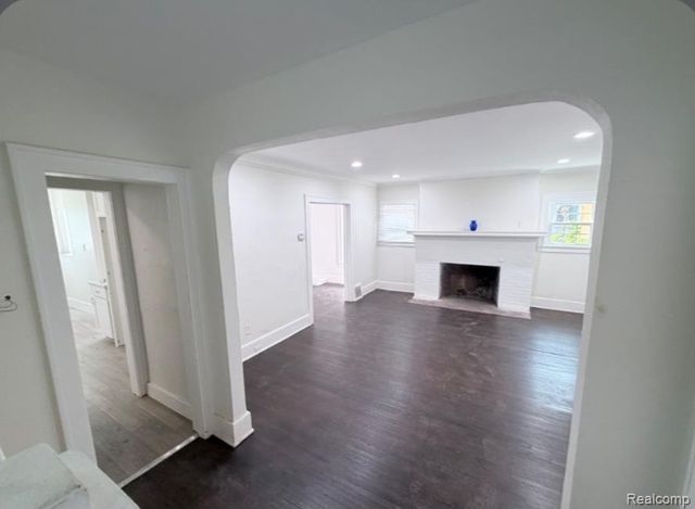 2261 Lawrence Street, Detroit, MI 48206