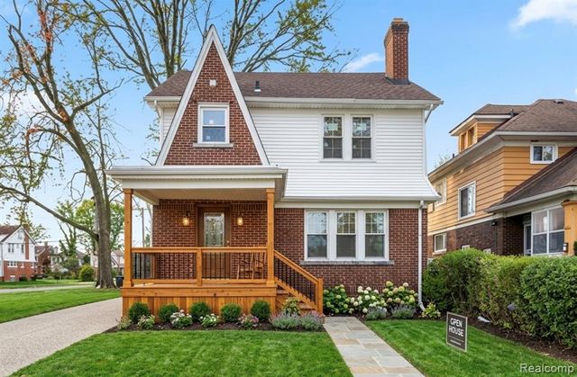 2261 Lawrence Street, Detroit, MI 48206