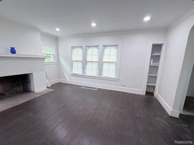 2261 Lawrence Street, Detroit, MI 48206