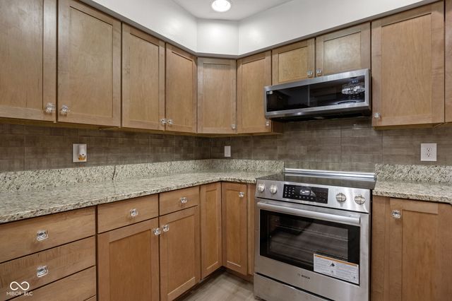 8650 Jaffa Court West Drive 14, Indianapolis, IN 46260